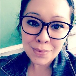 Meet your Posher, Veronica